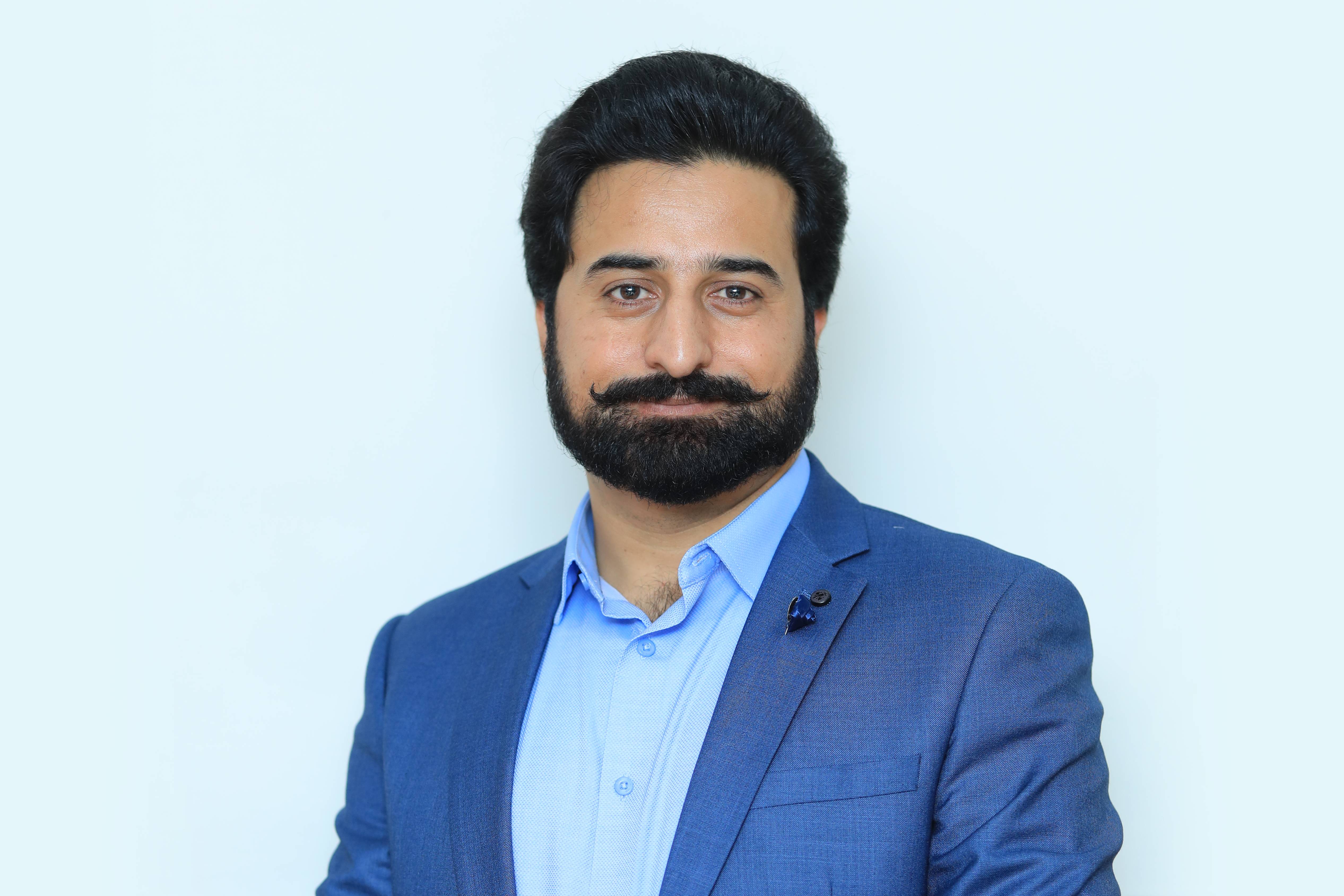 CEO Image